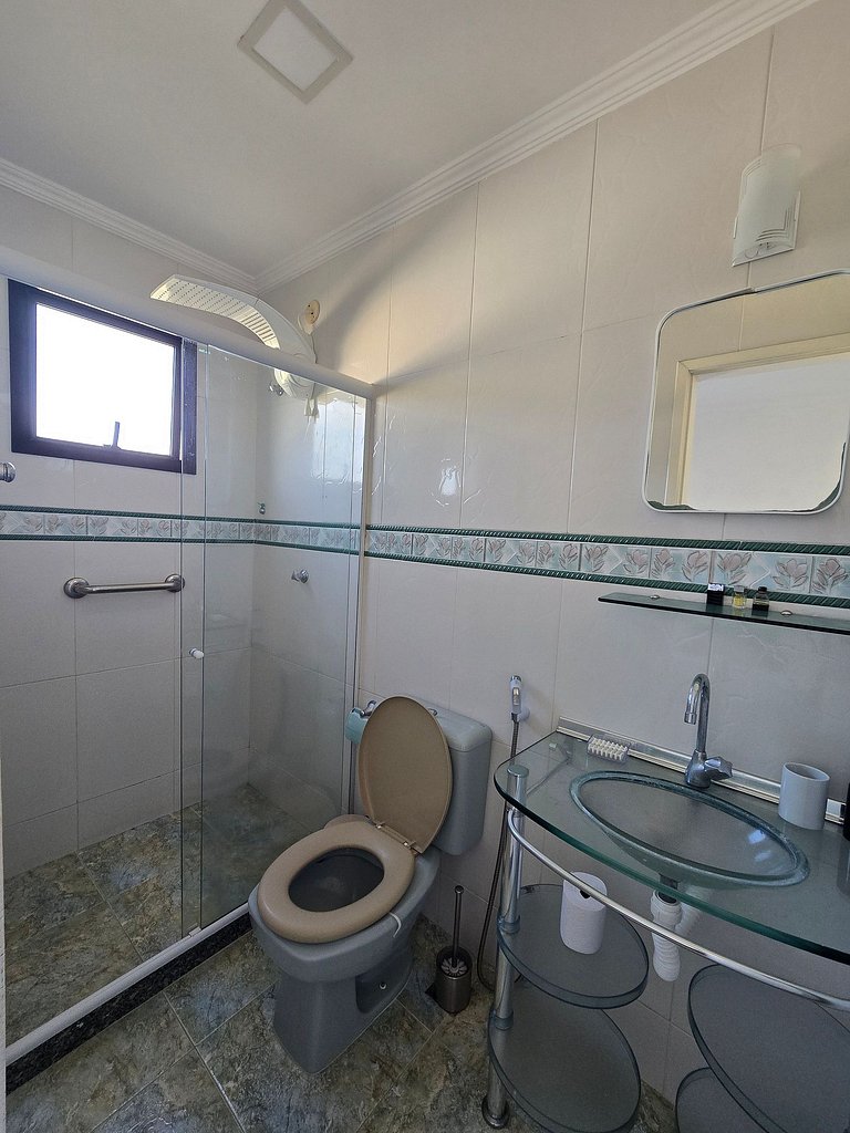 Cobertura de frente para o mar