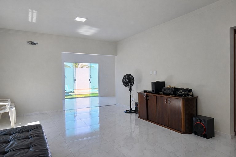 Casa privativa 3 quartos para 6 em Itaúna, Saquarema