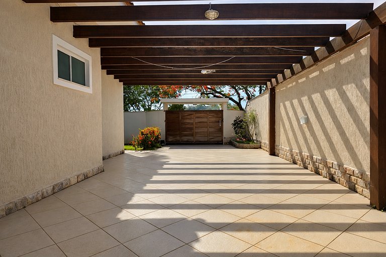 Casa Espaçosa e com Lazer