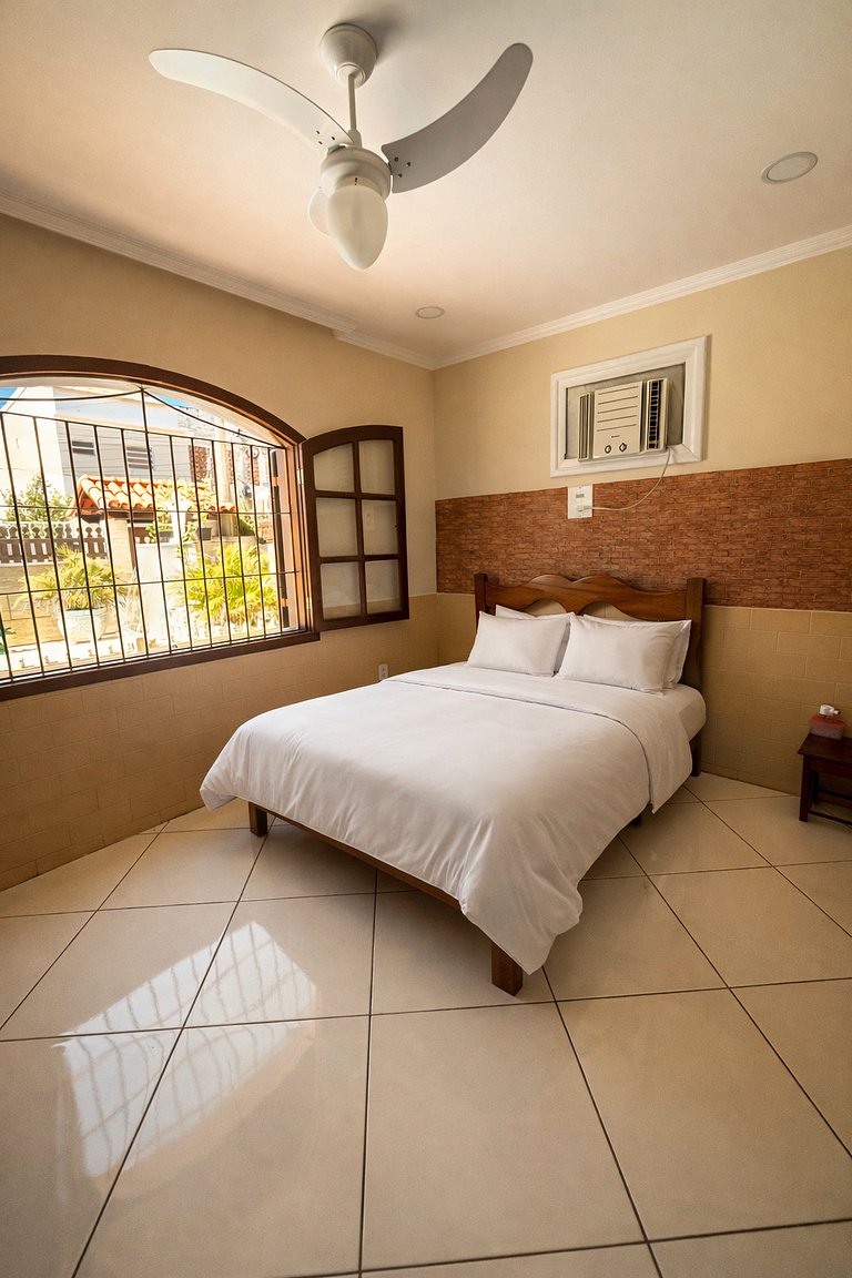 Casa ampla 6 quartos para 12 hóspedes no Centro, Saquarema
