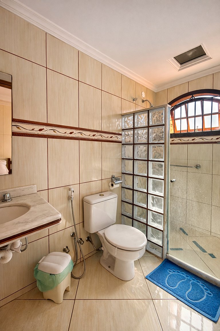 Casa Ampla Central Perto do Mar e da Lagoa