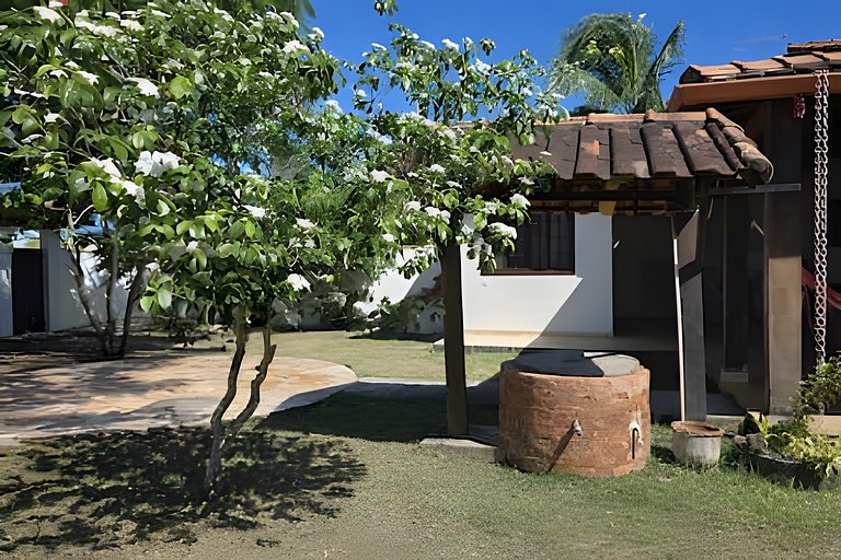 Lazer Completo: Piscina, Ar e Perto da Lagoa