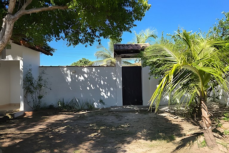 Lazer Completo: Piscina, Ar e Perto da Lagoa