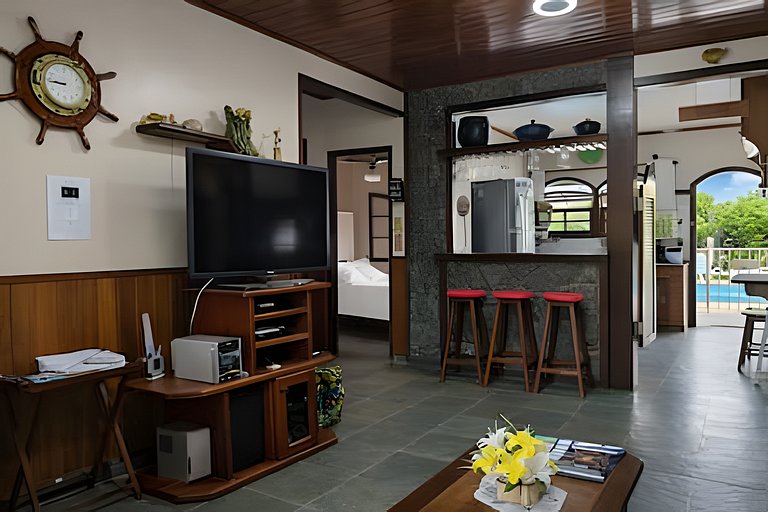 Casa 4 quartos para 8 com lazer em Itaúna, Saquarema