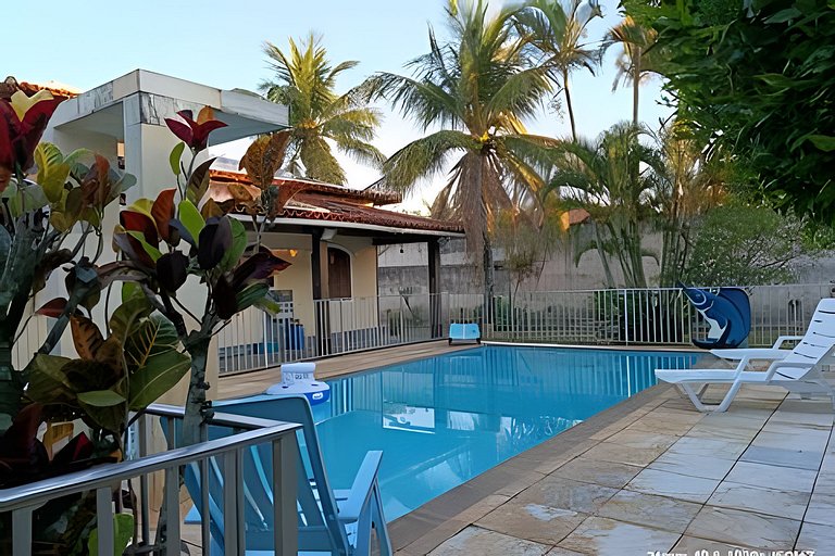 Casa 4 quartos para 8 com lazer em Itaúna, Saquarema