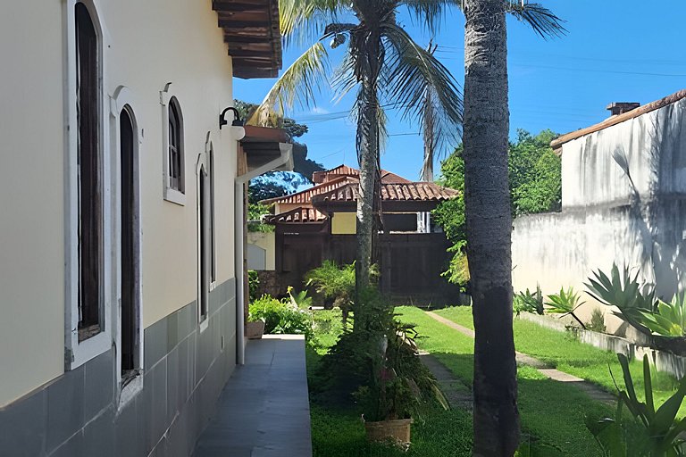 Casa 4 quartos para 8 com lazer em Itaúna, Saquarema