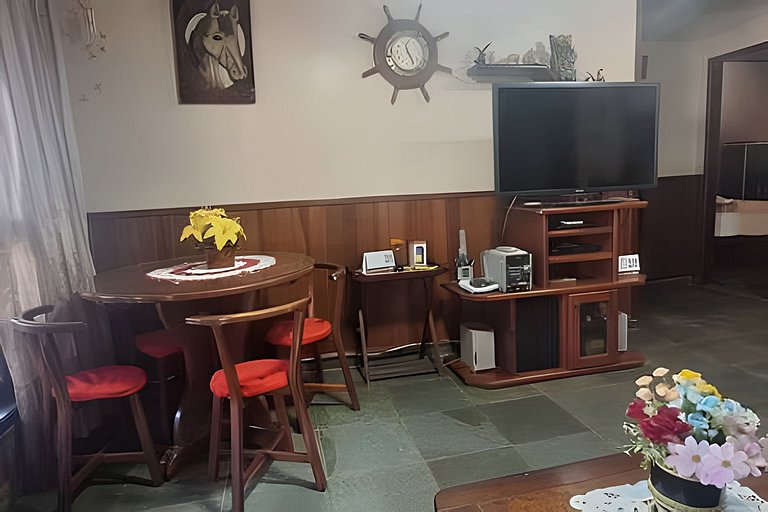 Casa 4 quartos para 8 com lazer em Itaúna, Saquarema