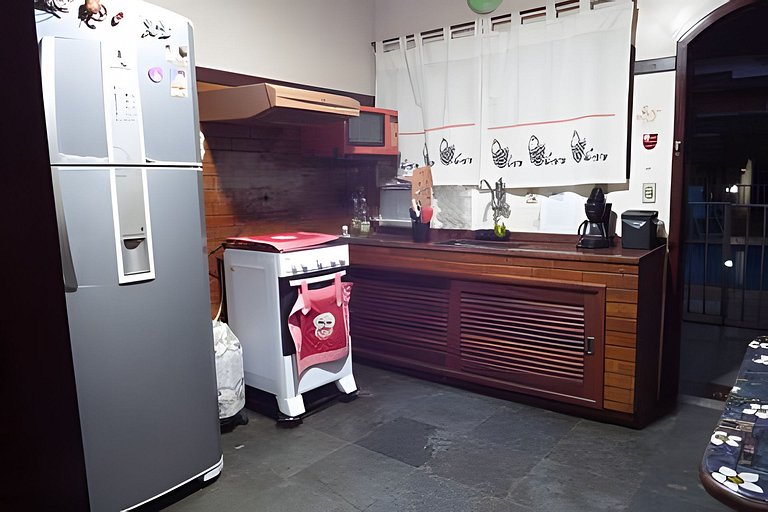 Casa 4 quartos para 8 com lazer em Itaúna, Saquarema