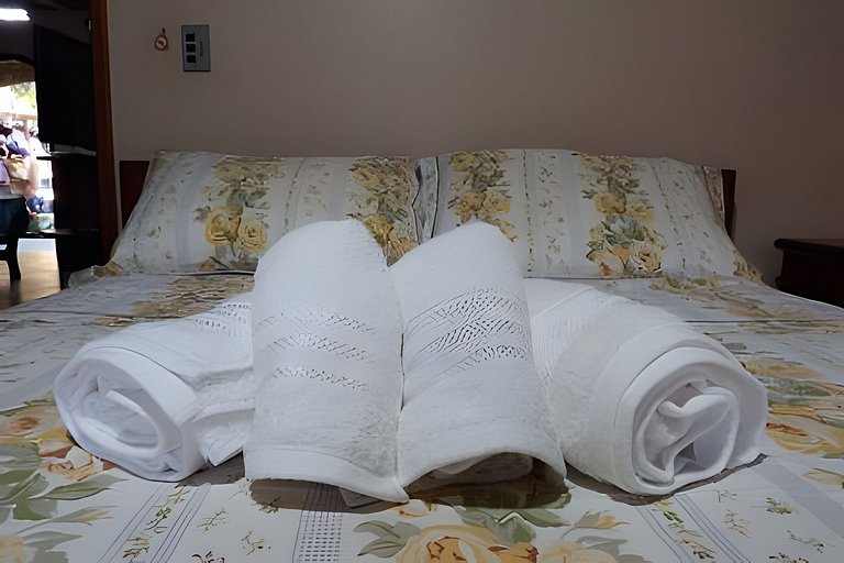 Casa 4 quartos para 8 com lazer em Itaúna, Saquarema