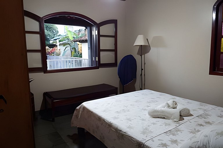 Casa 4 quartos para 8 com lazer em Itaúna, Saquarema