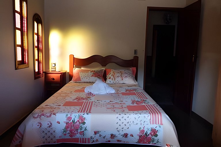 Casa 4 quartos para 8 com lazer em Itaúna, Saquarema