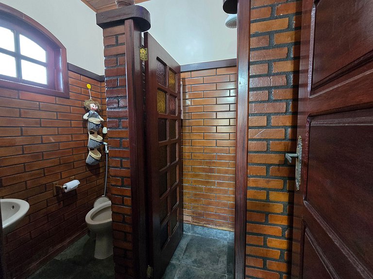 Casa 4 quartos para 8 com lazer em Itaúna, Saquarema