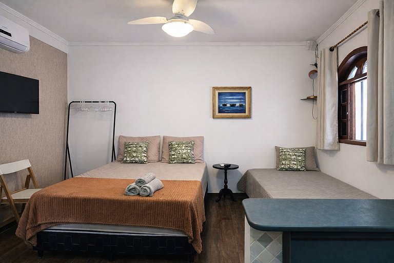 Acesso à Praia Ar Condicionado Conforto Garantido!