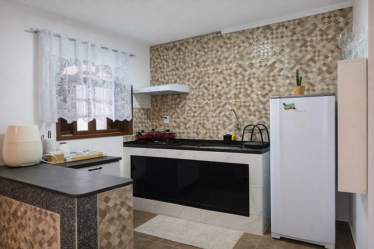 Acesso à Praia Ar Condicionado Conforto Garantido!