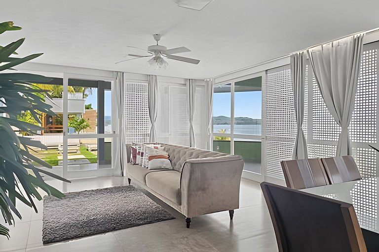 Casa 3 quartos com piscina e área gourmet em Saquarema