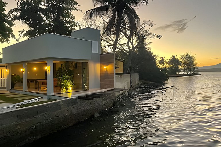 Ar-condicionado Área Gourmet Próximo à Praia