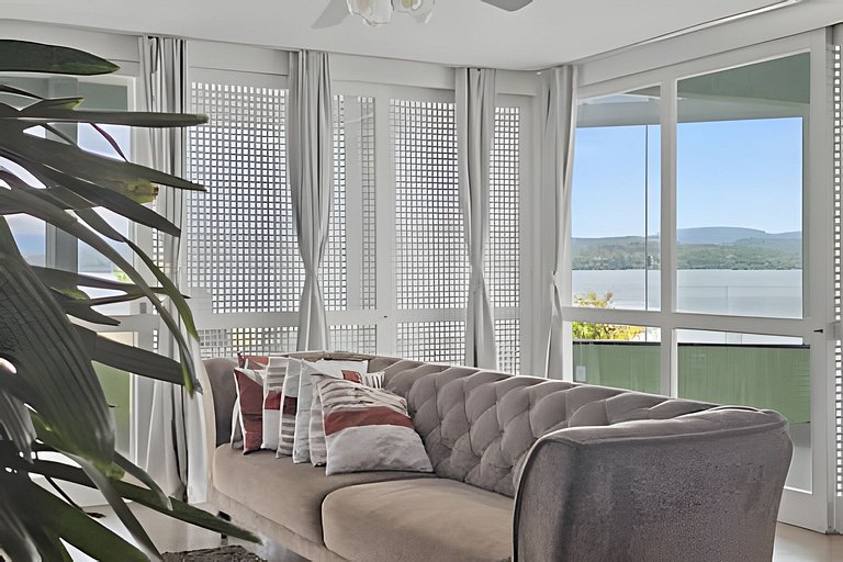 Casa 3 quartos com piscina e área gourmet em Saquarema