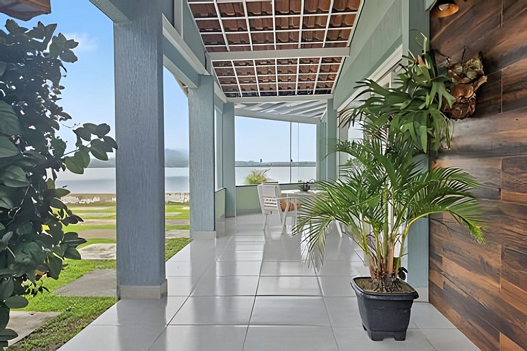 Casa 3 quartos com piscina e área gourmet em Saquarema