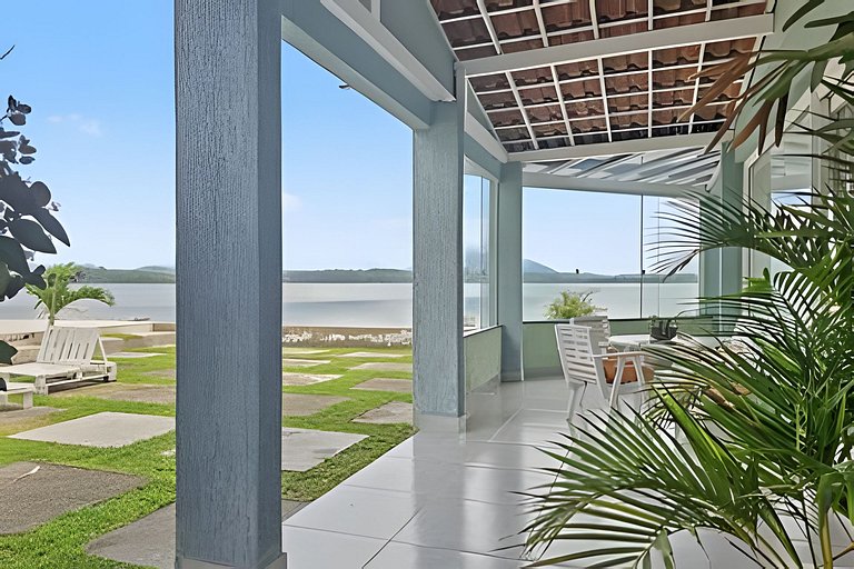 Ar-condicionado Área Gourmet Próximo à Praia