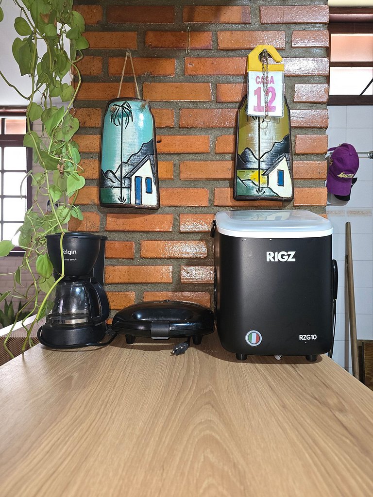 Piscina, Sauna, Ar-cond. e Praia