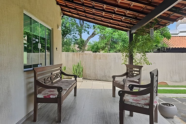 Casa 4 quartos com piscina para 11 em Itaúna, Saquarema