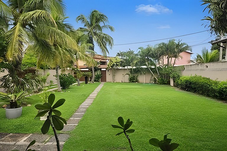 Casa 4 quartos com piscina para 11 em Itaúna, Saquarema