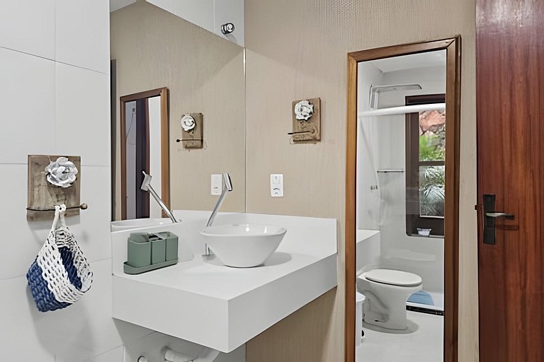 Casa 4 quartos com piscina para 11 em Itaúna, Saquarema