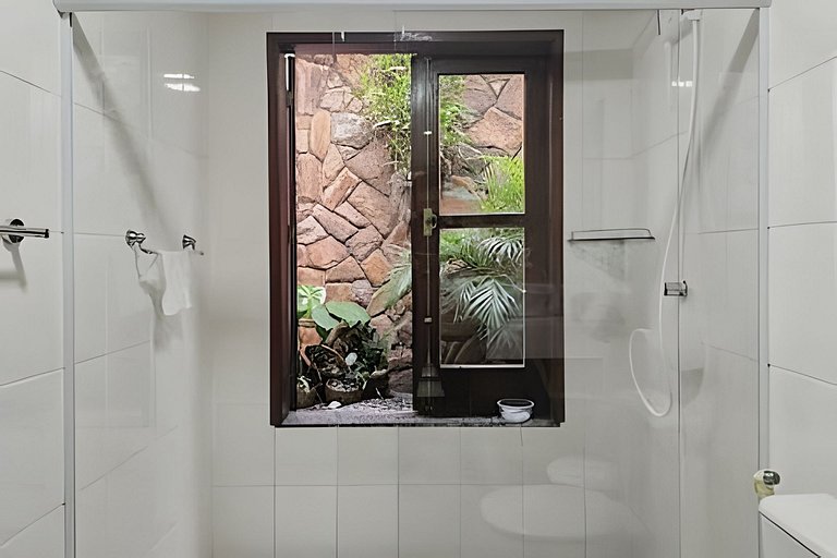 Casa Ampla com Ar e lazer