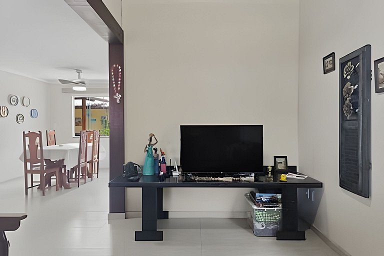 Casa Ampla com Ar e lazer