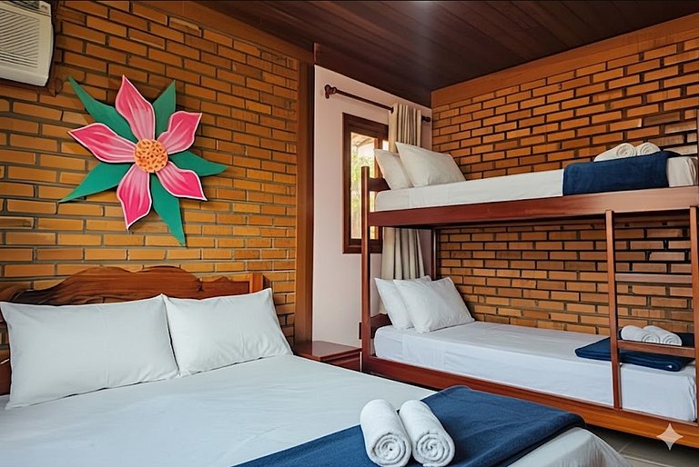 Casa com piscina e sauna em condomínio fechado em Saquarema