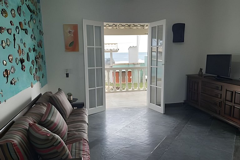 Casa 3 quartos com piscina frente mar no Boqueirão