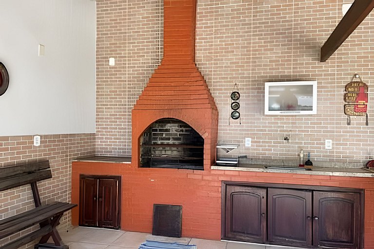 Casa 3 quartos com piscina frente mar no Boqueirão