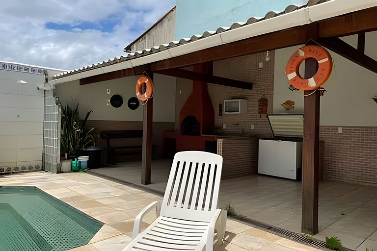 Casa 3 quartos com piscina frente mar no Boqueirão