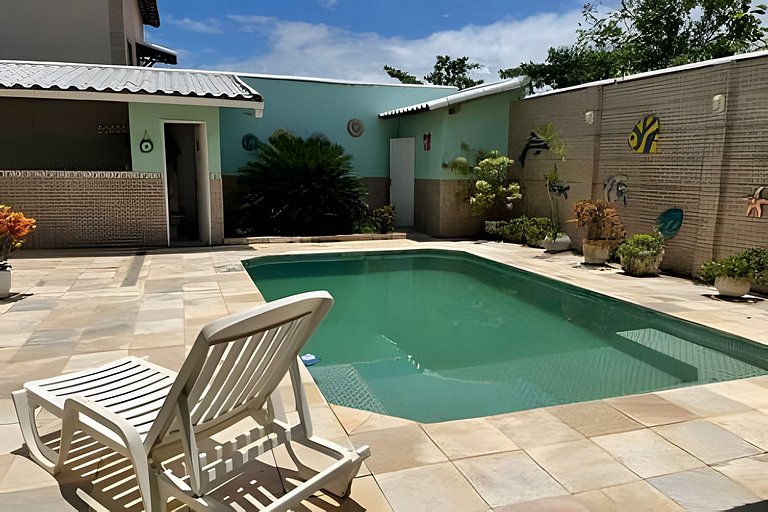 Casa 3 quartos com piscina frente mar no Boqueirão