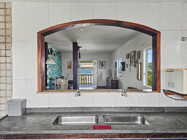 Casa 3 quartos com piscina frente mar no Boqueirão