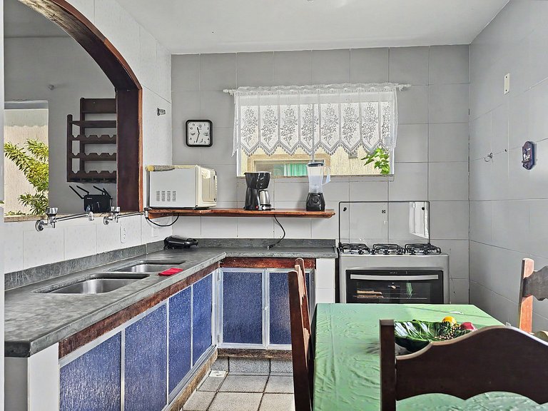 Casa 3 quartos com piscina frente mar no Boqueirão