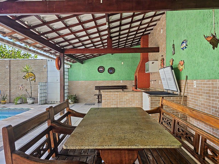 Casa 3 quartos com piscina frente mar no Boqueirão
