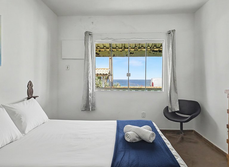 Casa 3 quartos com piscina frente mar no Boqueirão