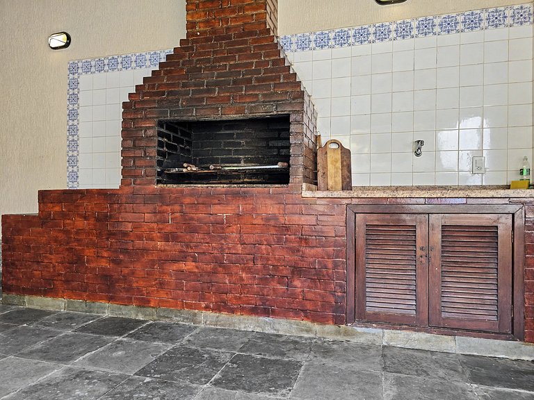 Mansão 4 quartos com piscina para 16 em Itaúna, Saquarema