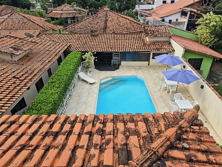 Mansão 4 quartos com piscina para 16 em Itaúna, Saquarema