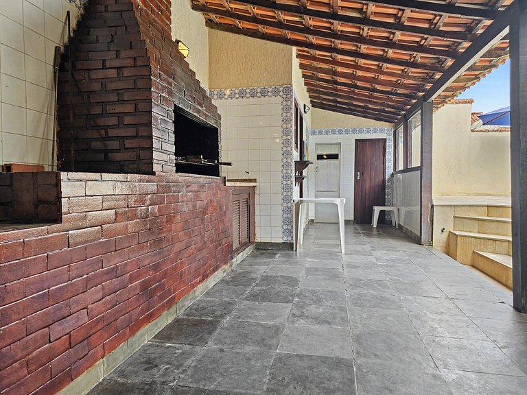 Mansão 4 quartos com piscina para 16 em Itaúna, Saquarema