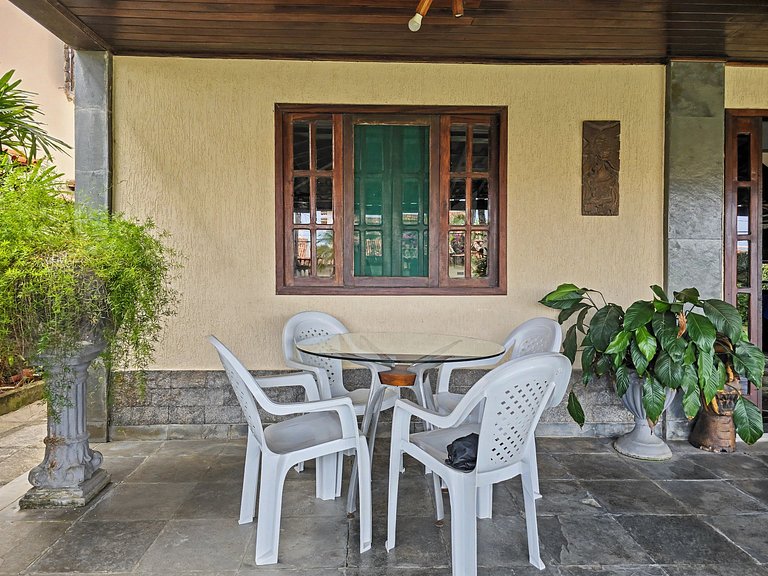 Mansão 4 quartos com piscina para 16 em Itaúna, Saquarema