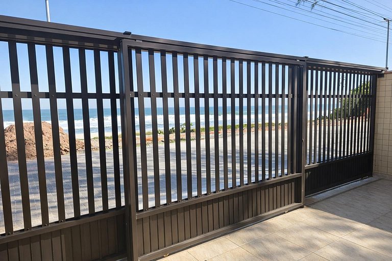 Apê frente ao mar para 4 no Boqueirão, Saquarema