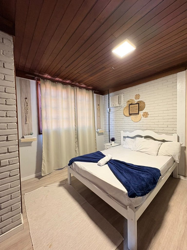 Casa com piscina e sauna em condomínio fechado em Saquarema