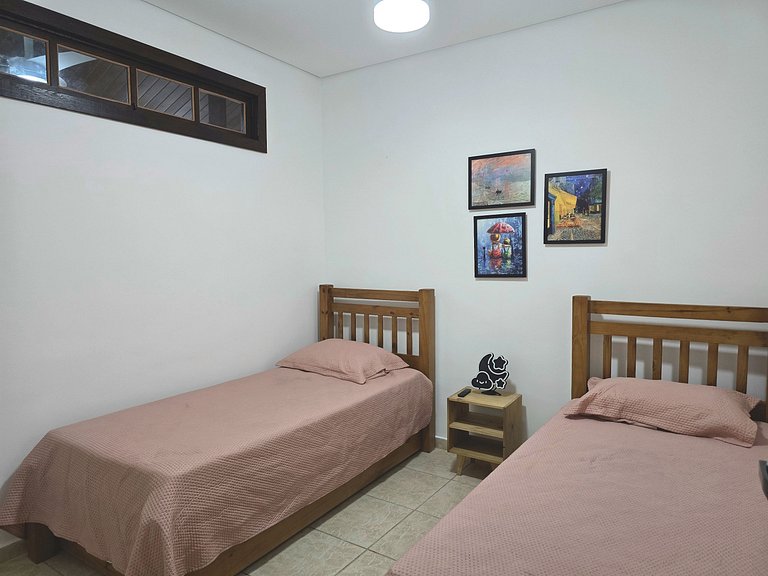 Casa frente ao mar no Gravatá, Saquarema, para 14 pessoas